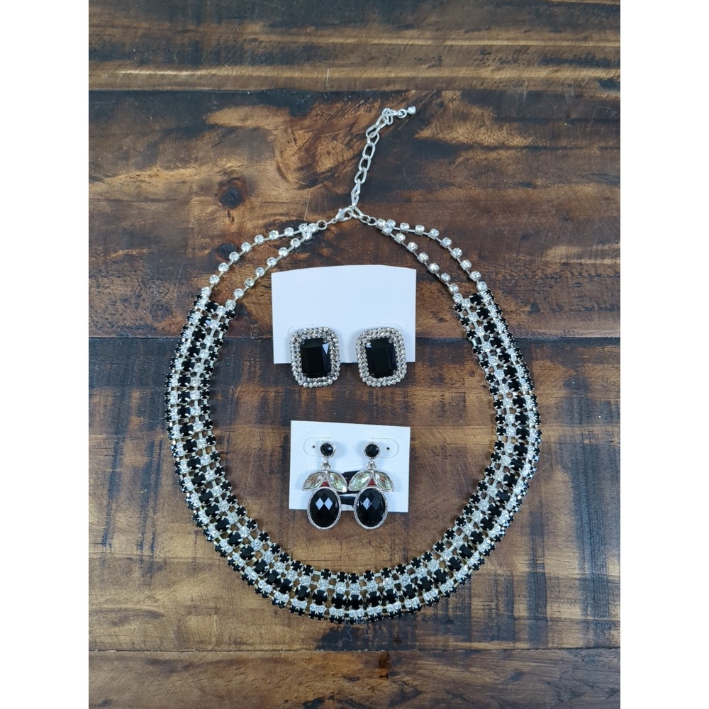 black‎ & Clear Rhinestone Statement Choker & Matching Earrings
